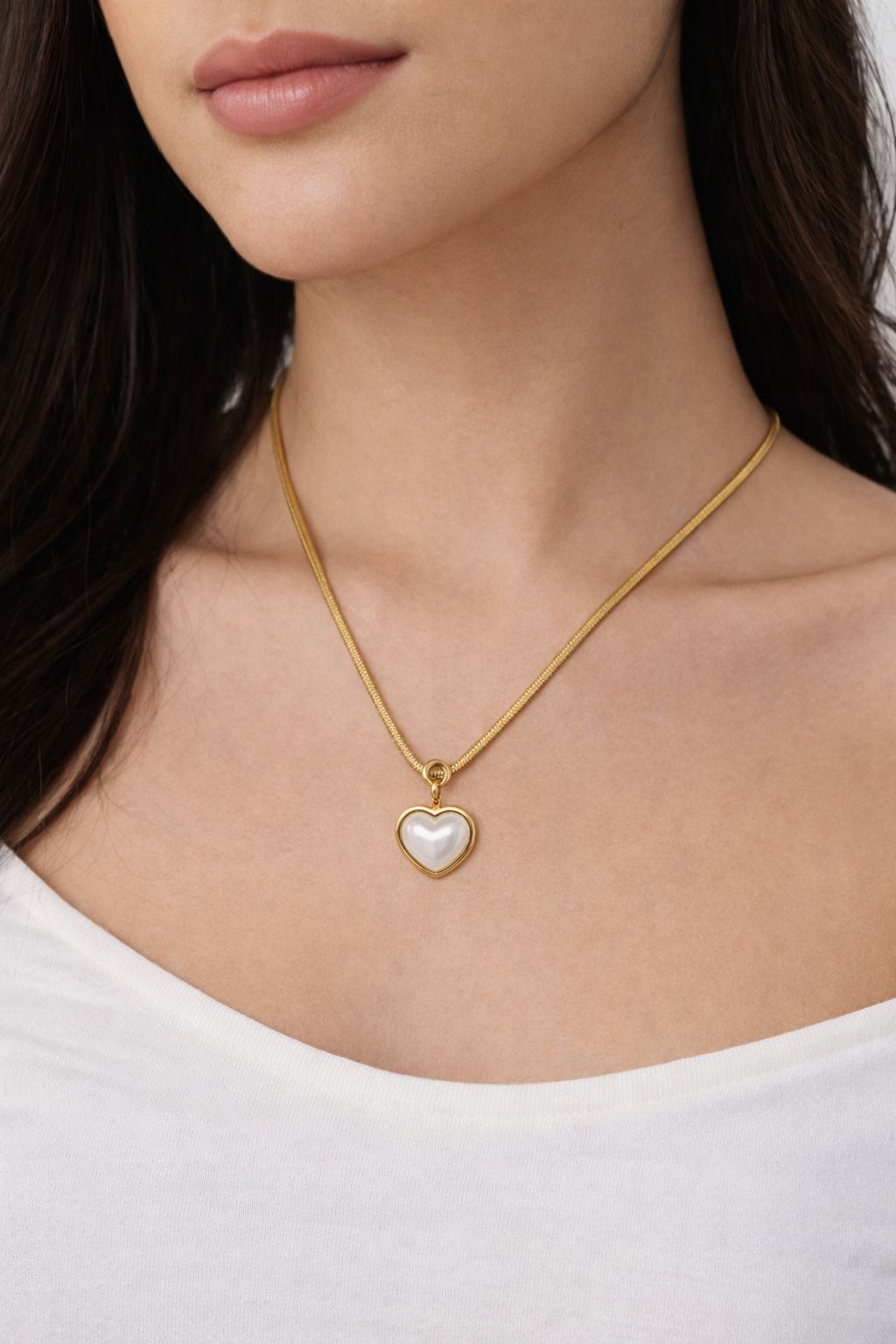 Heart Pendant Gold Necklace for Women | Elegant Pearl Look Chain