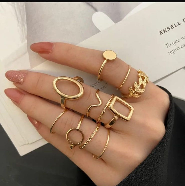 ✨ Gold Plated Minimalist Rings Set (Multi Design)