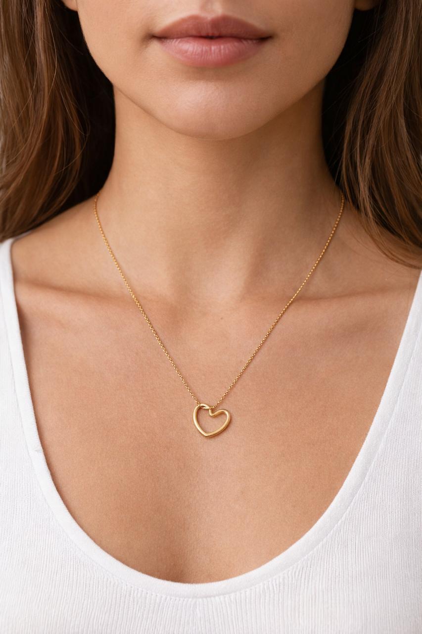 Minimal Gold Heart Pendant Necklace for Women